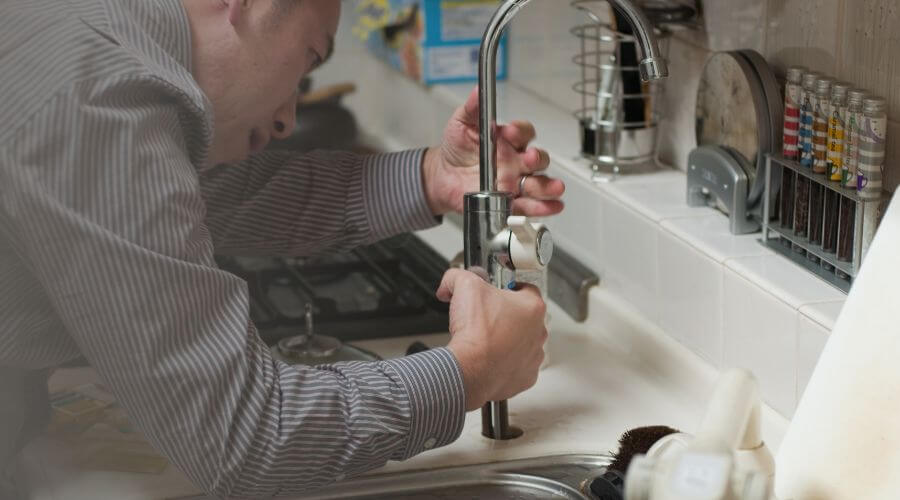 Professional sink repair in Bode, IA